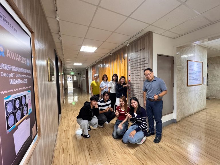 LINE_ALBUM_20260807泰國老師來訪_260810_2